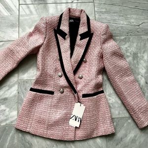 Structured pink Zara blazer w contrasting piping size Small